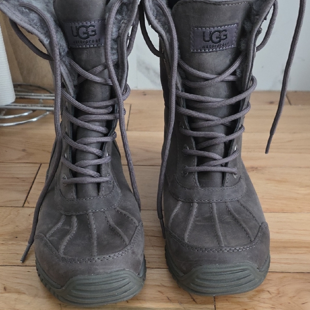 UGG Charcoal Lace-Up Boots